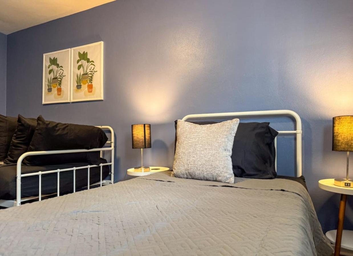 4 Large With 8 Bedrooms And Parking Wifi Apartamento